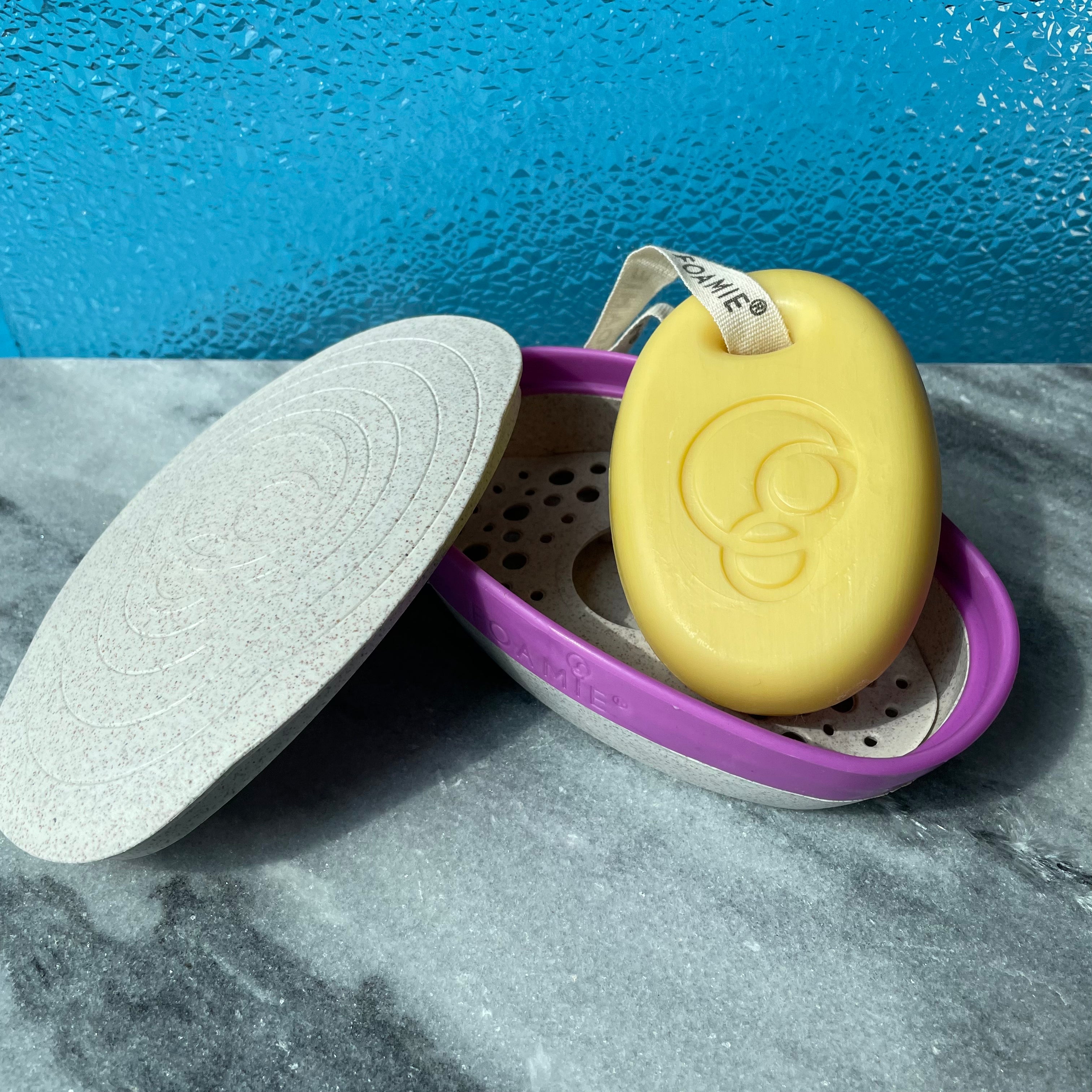 Monoi-Öl für Sommer-Dusche